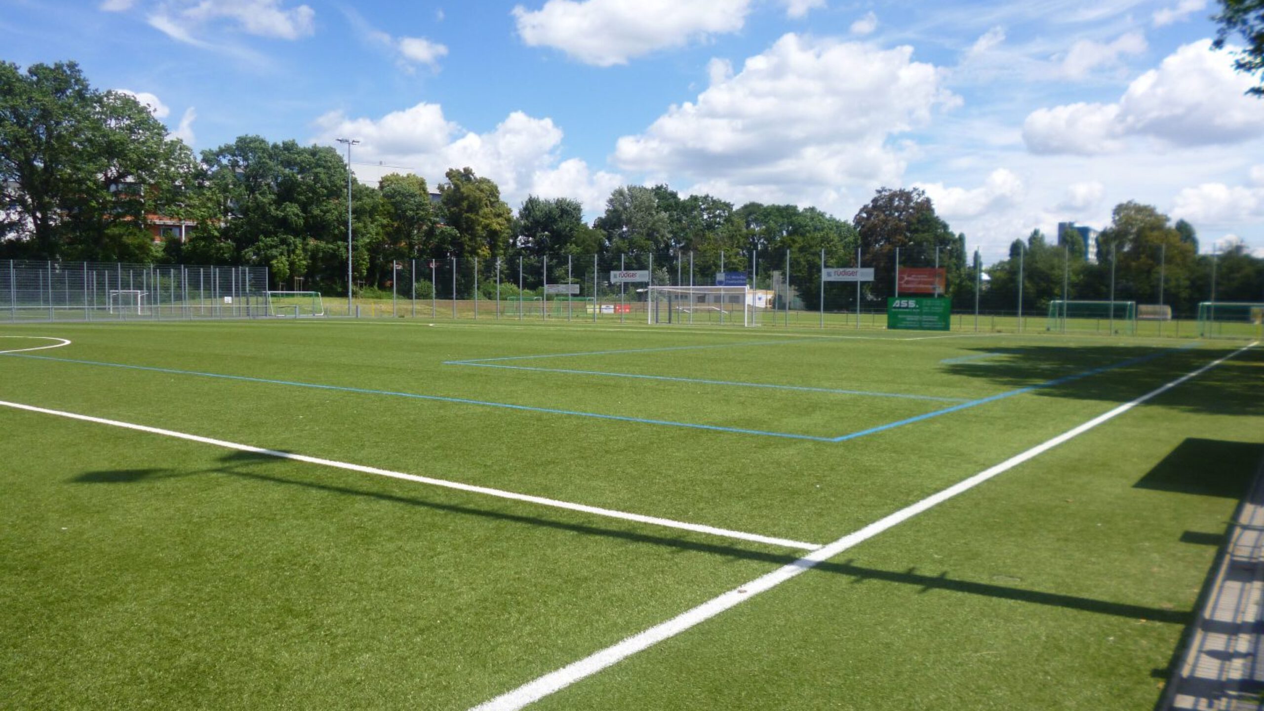 Sportanlage-5-e1477483628225-myubiszvv8gwa8kxcyefkbe503imlv6lav25e8o95s (3)